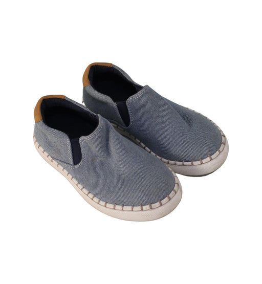 A Blue Slip Ons from Country Road in size 5T for boy. (Front View)