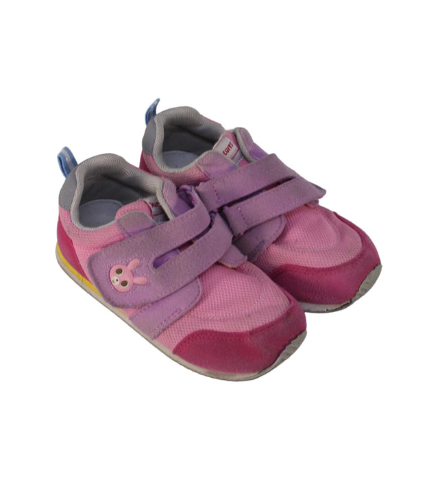 A Pink Sneakers from Miki House in size 5T for girl. (Front View)