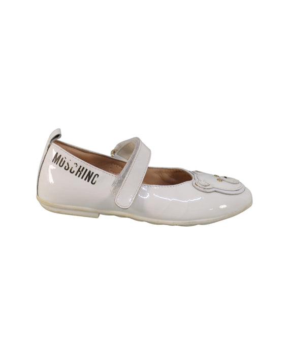 A White Flats from Moschino in size 3T for girl. (Back View)