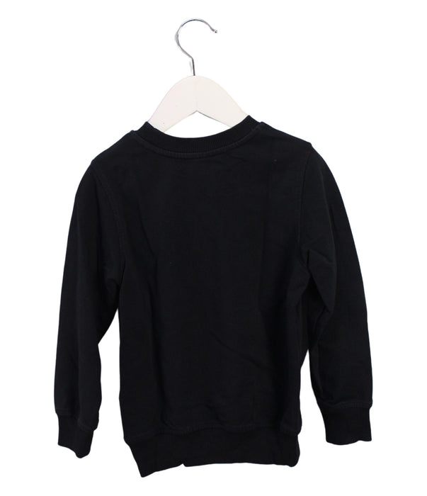 A Black Crewneck Sweatshirts from Moschino in size 4T for boy. (Back View)