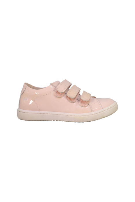 A Peach Sneakers from Dior in size 5T for girl. (Back View)