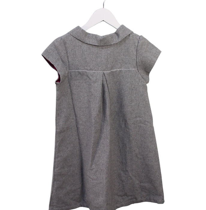 A Grey Short Sleeve Dresses from Little Mercerie in size 8Y for girl. (Front View)