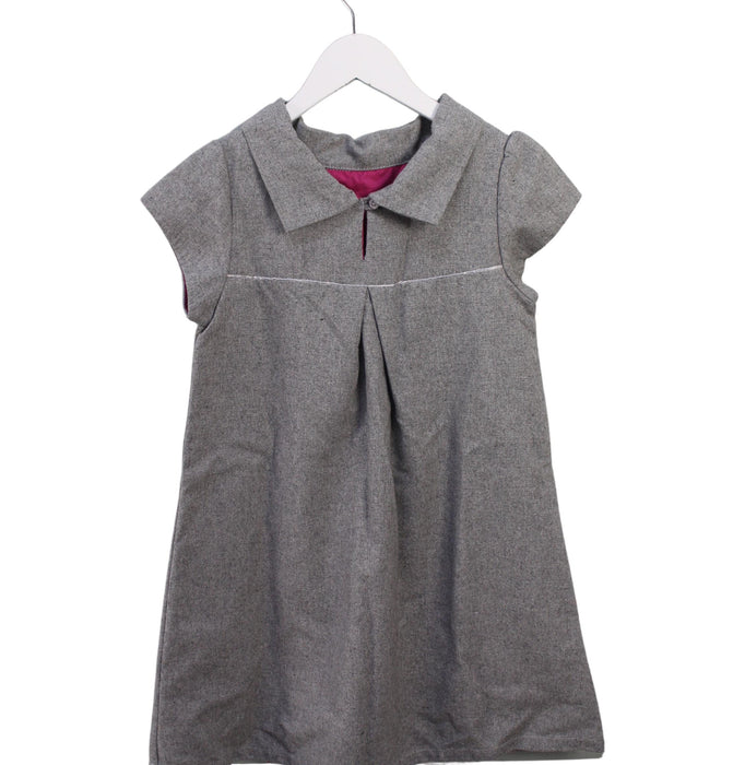 A Grey Short Sleeve Dresses from Little Mercerie in size 8Y for girl. (Back View)