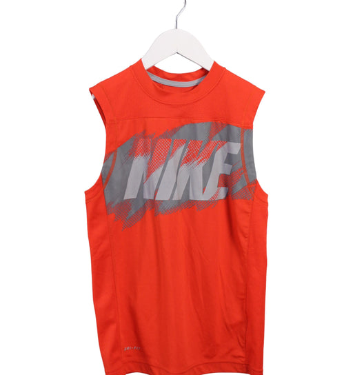 A Orange Active Tops from Nike in size 8Y for boy. (Front View)