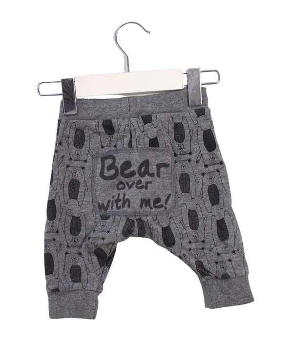 A Grey Sweatpants from Hust & Claire in size 0-3M for boy. (Back View)