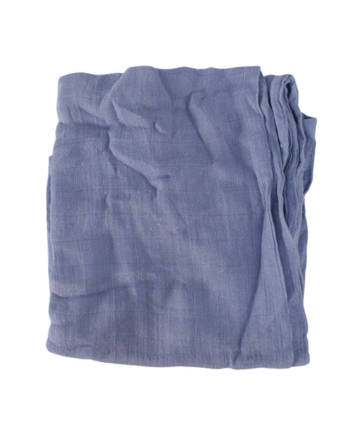 A Blue Swaddles from ClevaMama in size O/S for neutral. (Front View)