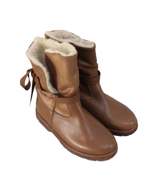 A Brown Winter Boots from Jacadi in size 5T for girl. (Front View)