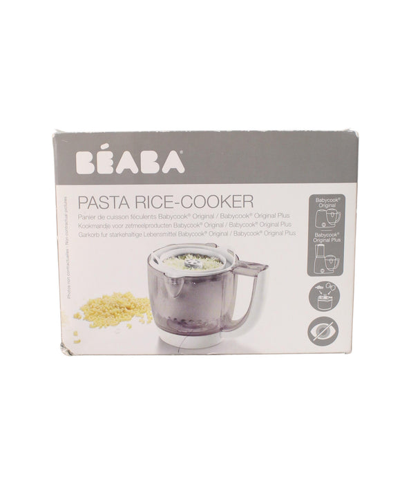 A White Utensils & Containers from Beaba in size O/S for neutral. (Front View)