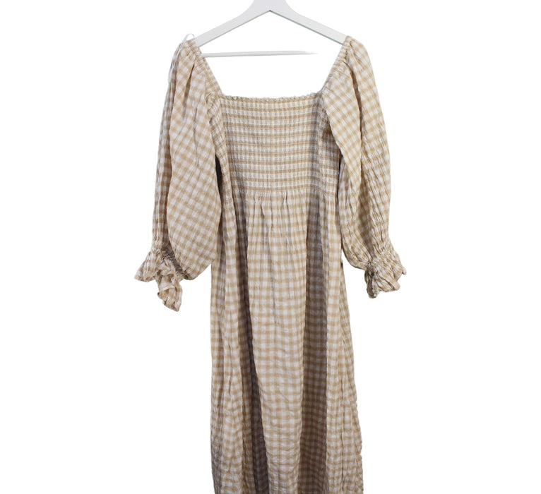 A Beige Long Sleeve Dresses from Seed in size 12Y for girl. (Back View)