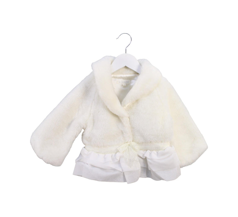 A White Coats from Nicholas & Bears in size 4T for girl. (Front View)