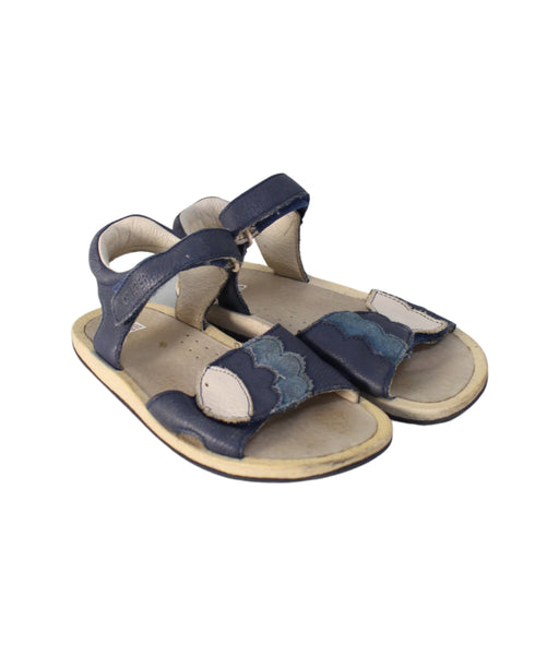 A Beige Sandals from Camper in size 5T for girl. (Front View)