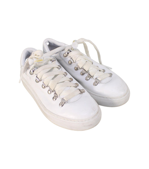 A White Sneakers from Diemme in size 7Y for girl. (Front View)