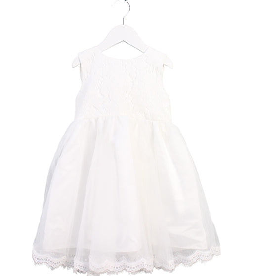 A White Sleeveless Dresses from Azazie in size 4T for girl. (Front View)