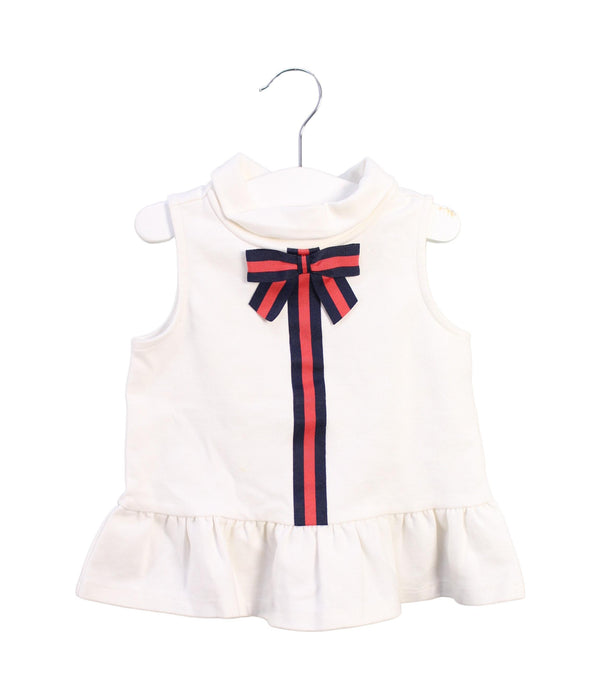 A Ivory Sleeveless Tops from Janie & Jack in size 2T for girl. (Front View)