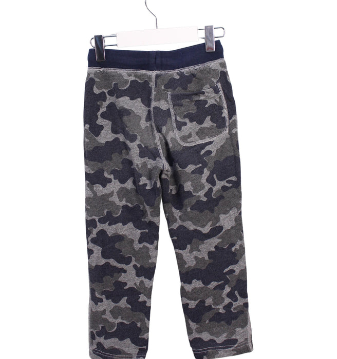 A Grey Sweatpants from Crewcuts in size 5T for boy. (Back View)