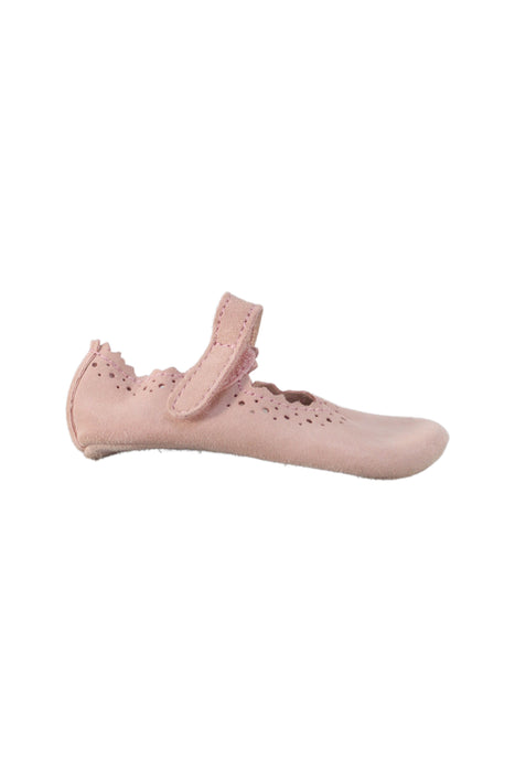 A Pink Flats from OTS in size Newborn for girl. (Back View)