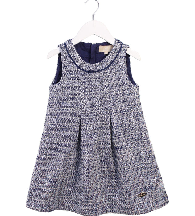 A Blue Sleeveless Dresses from Chickeeduck in size 4T for girl. (Front View)