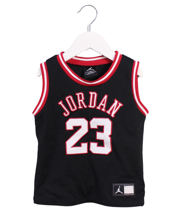 A Black Sleeveless Tops from Air Jordan in size 4T for boy. (Front View)