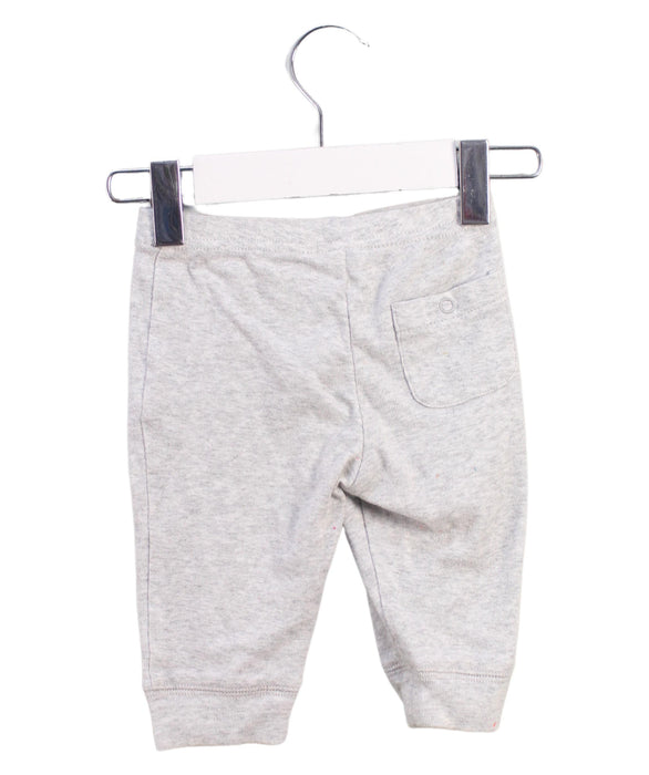A Grey Casual Pants from Seed in size 3-6M for neutral. (Back View)