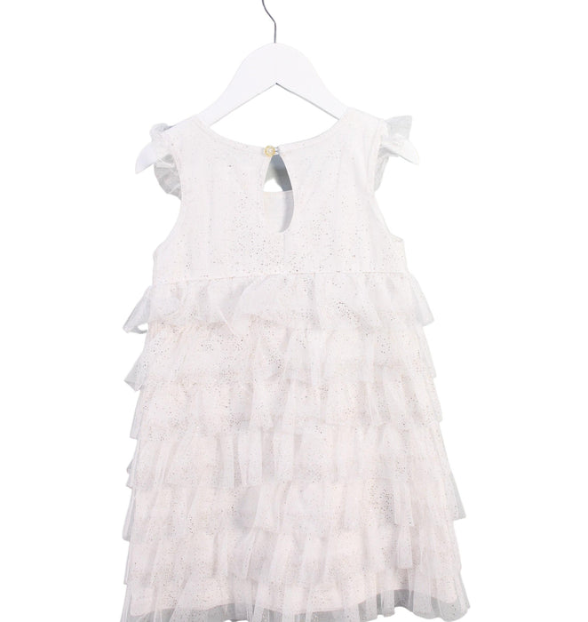 A White Sleeveless Dresses from Hanna Andersson in size 2T for girl. (Back View)