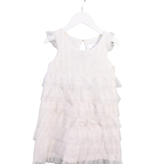 A White Sleeveless Dresses from Hanna Andersson in size 2T for girl. (Front View)