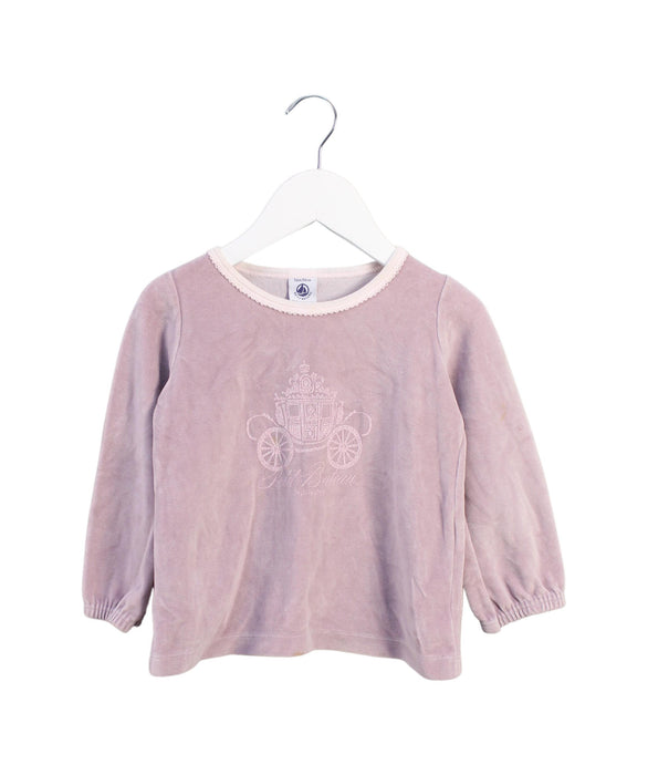 A Pink Crewneck Sweatshirts from Petit Bateau in size 3T for girl. (Front View)