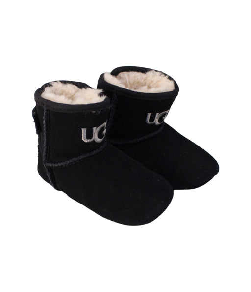 A Black Winter Boots from UGG in size 12-18M for girl. (Front View)