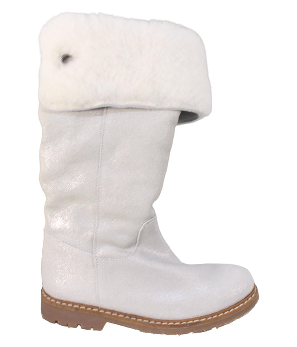 A Silver Winter Boots from Jacadi in size 4T for girl. (Back View)