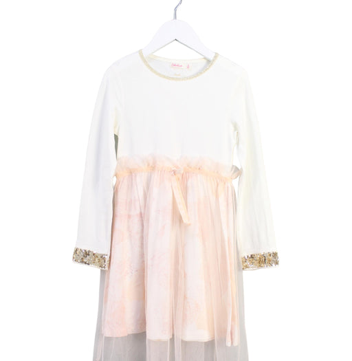 A White Long Sleeve Dresses from Billieblush in size 6T for girl. (Front View)