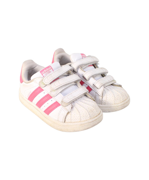 A White Sneakers from Adidas in size 18-24M for girl. (Front View)