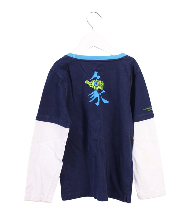 A Blue Long Sleeve Tops from Shanghai Tang in size 6T for boy. (Back View)