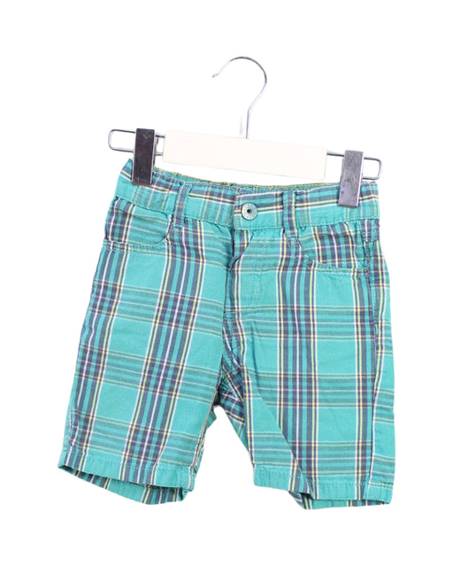 A Green Shorts from La Compagnie des Petits in size 12-18M for boy. (Front View)