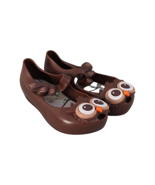 A Brown Flats from Mini Melissa in size 3T for girl. (Front View)