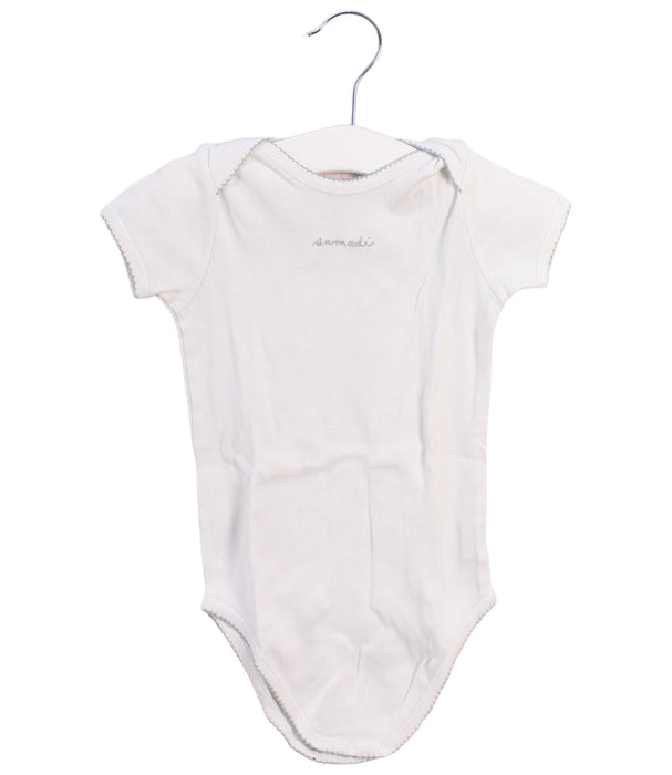 A White Short Sleeve Bodysuits from Bonpoint in size 12-18M for neutral. (Front View)