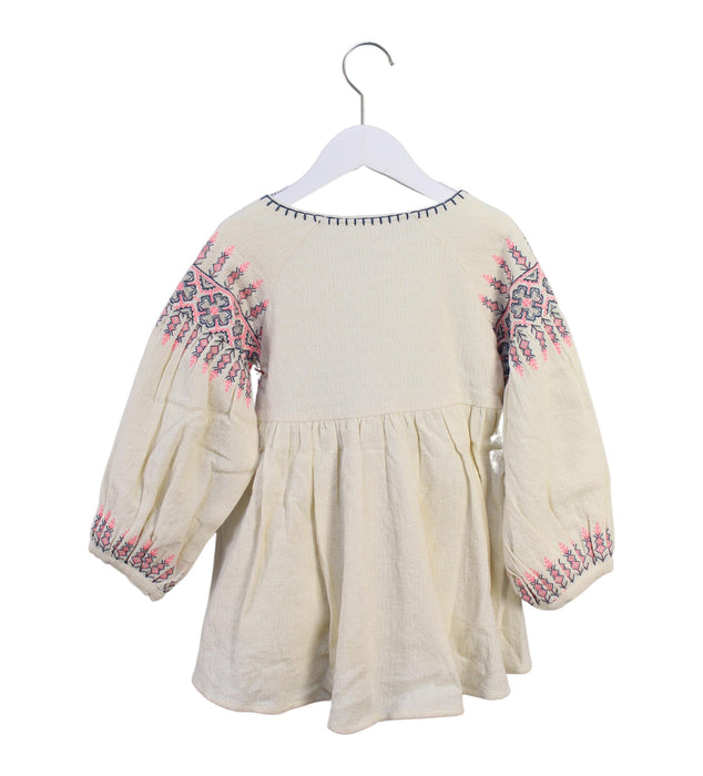 A Ivory Long Sleeve Tops from Louise Misha in size 4T for girl. (Back View)