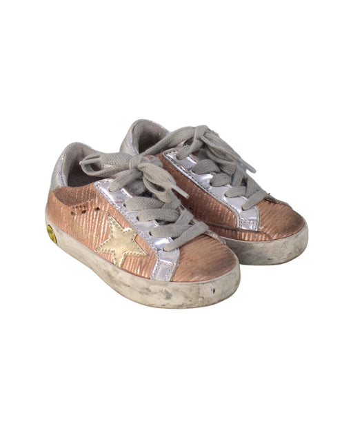 A Metallic Sneakers from Golden Goose Bonpoint in size 12-18M for girl. (Front View)