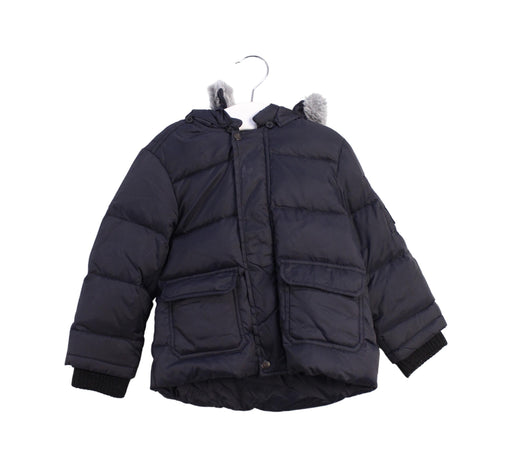 A Black Puffer/Quilted Jackets from Comme Ca Fossette in size 12-18M for neutral. (Front View)