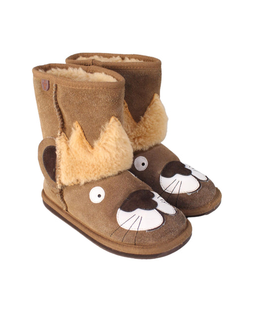 A Brown Winter Boots from EMU Australia in size 6T for boy. (Front View)