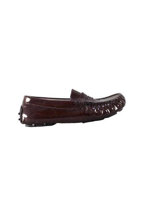 A Burgundy Loafers & Moccasins from Gusella in size 5T for girl. (Back View)