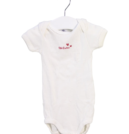 A Ivory Short Sleeve Bodysuits from Petit Bateau in size 3-6M for girl. (Front View)