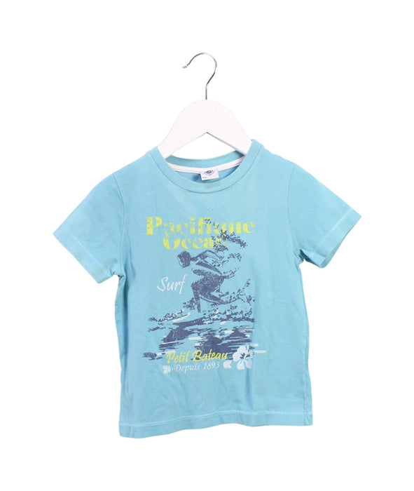 A Blue Short Sleeve T Shirts from Petit Bateau in size 4T for boy. (Front View)