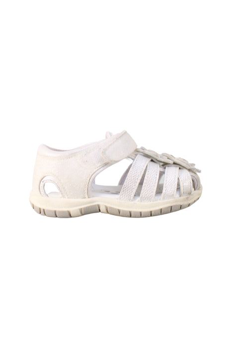 A White Sandals from Chicco in size 12-18M for girl. (Back View)