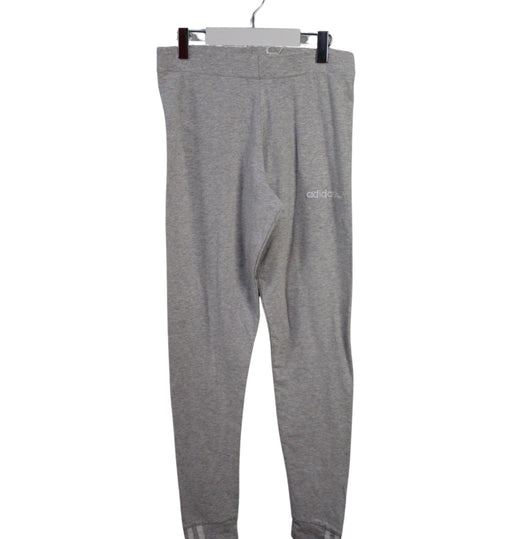 A Grey Sweatpants from Nike in size 12Y for girl. (Front View)