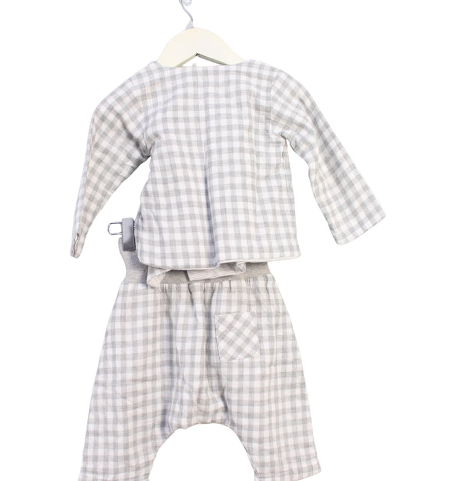 A Grey Pyjama Sets from CIGOGNE Bébé in size 3-6M for boy. (Back View)