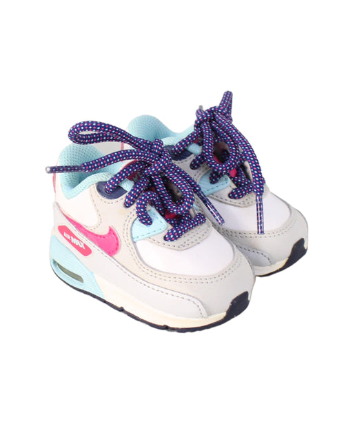 A White Sneakers from Nike in size 6-12M for girl. (Front View)