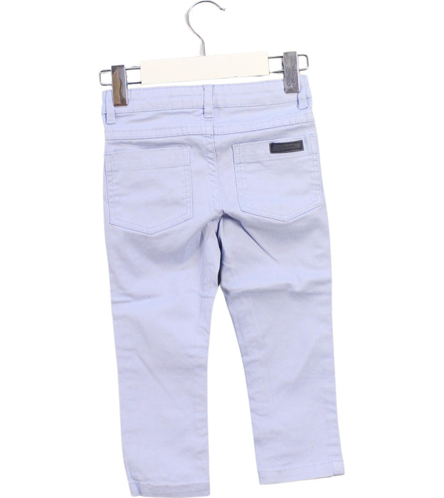 A White Casual Pants from Jacadi in size 2T for neutral. (Back View)