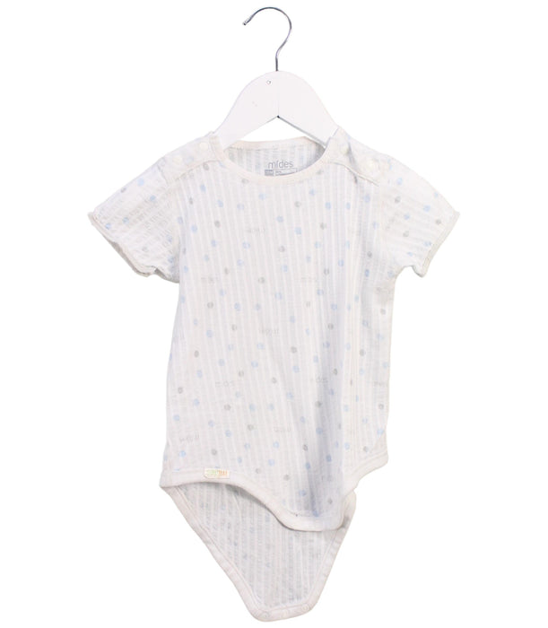 A White Short Sleeve Bodysuits from Mides in size 6-12M for neutral. (Front View)