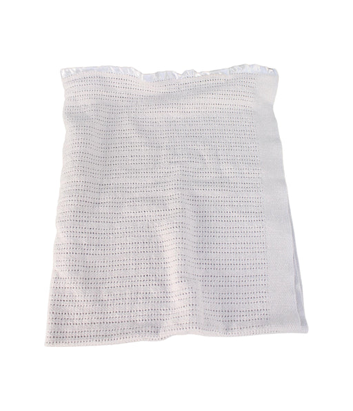 A White Blankets from The Little White Company in size O/S for neutral. (Front View)