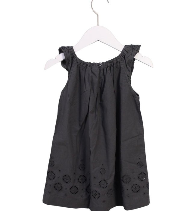 A Black Sleeveless Dresses from Bonpoint in size 3T for girl. (Back View)