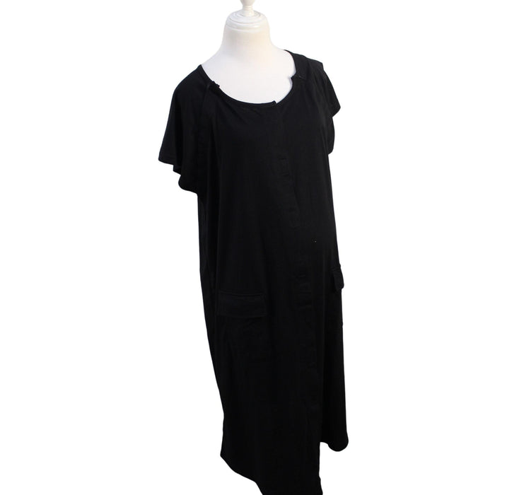 A Black Short Sleeve Dresses from Kindred Bravely in size S for maternity. (Front View)